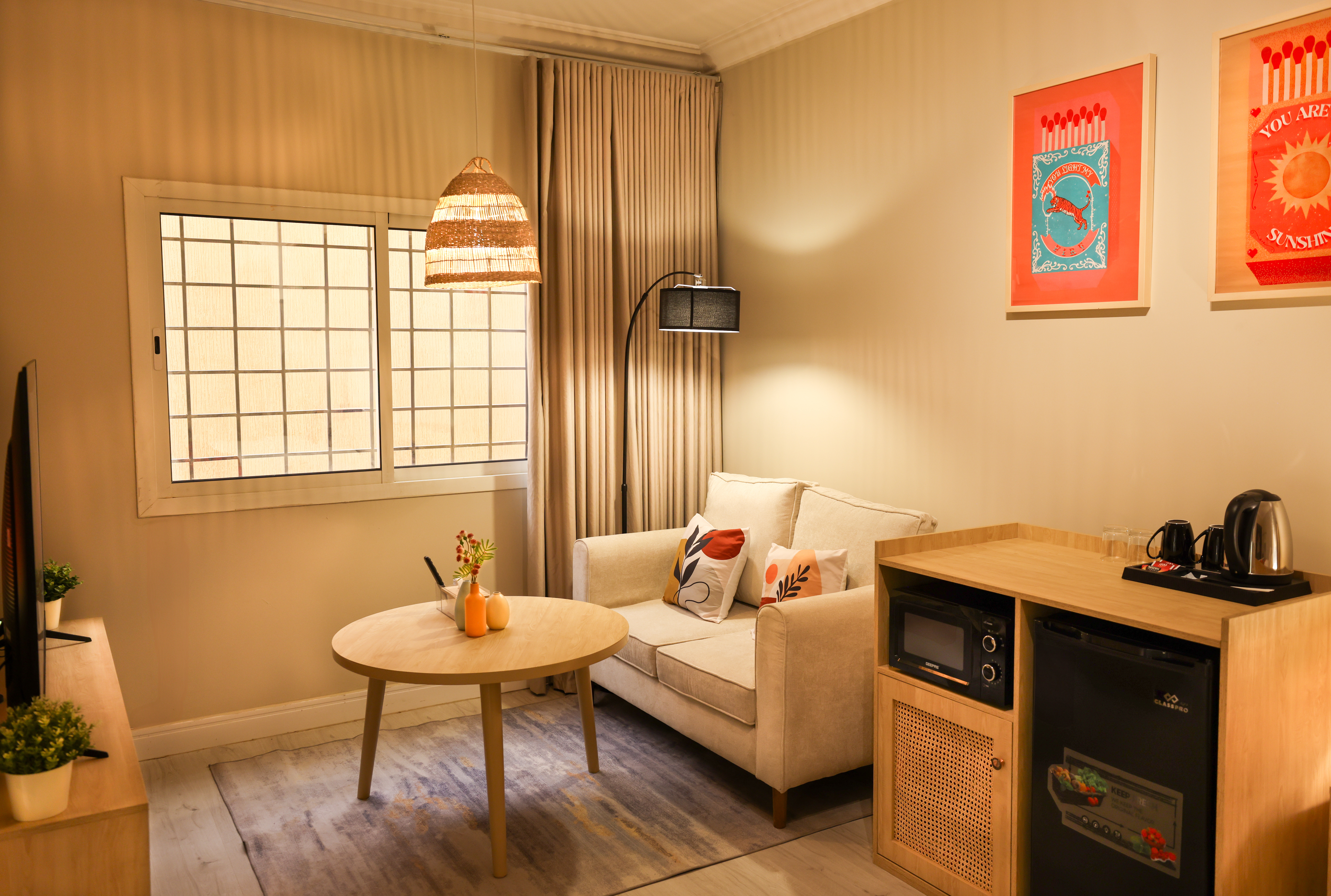 استوديو انيق مع Netflix – حي راق بالرياض