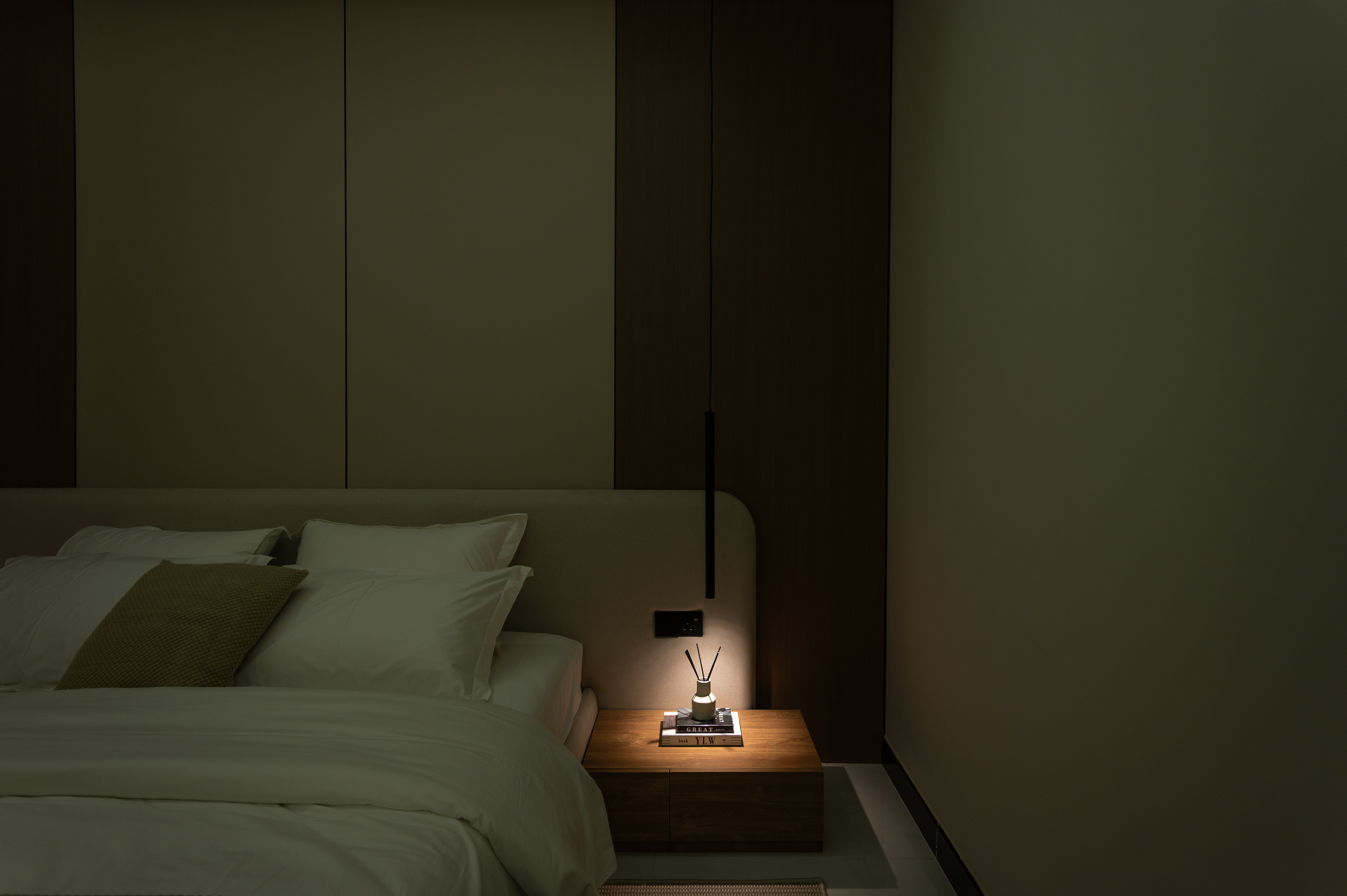 وحده في النزهه