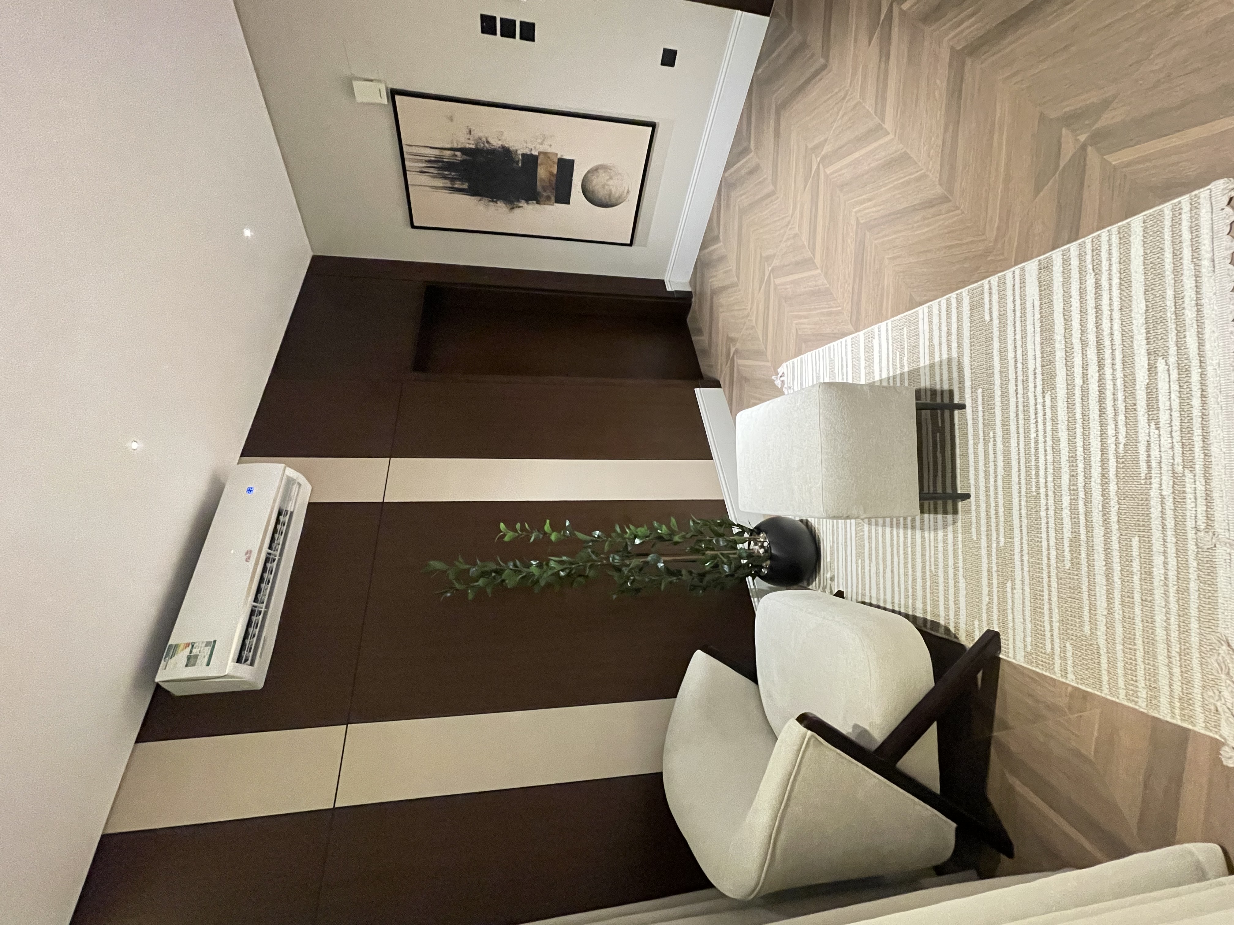 Alrawda Apartment 07 TV 75