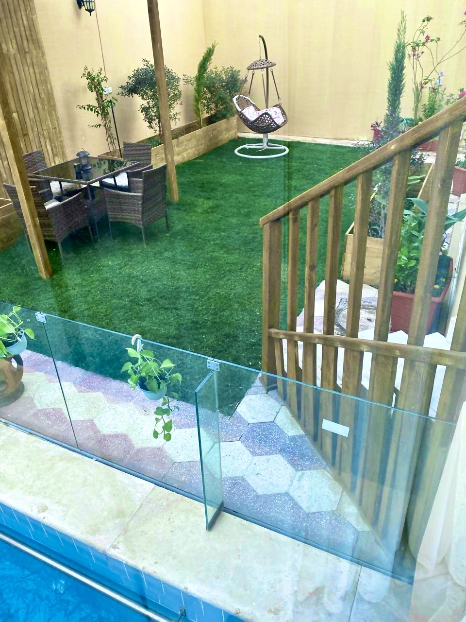 شقه مع مسبح خاص وحديقه حي المحمديه