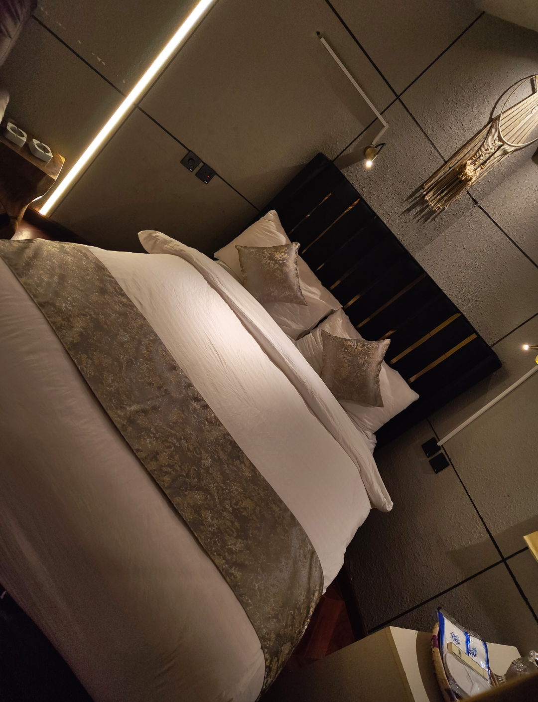 302 Practical Apartment self check-in