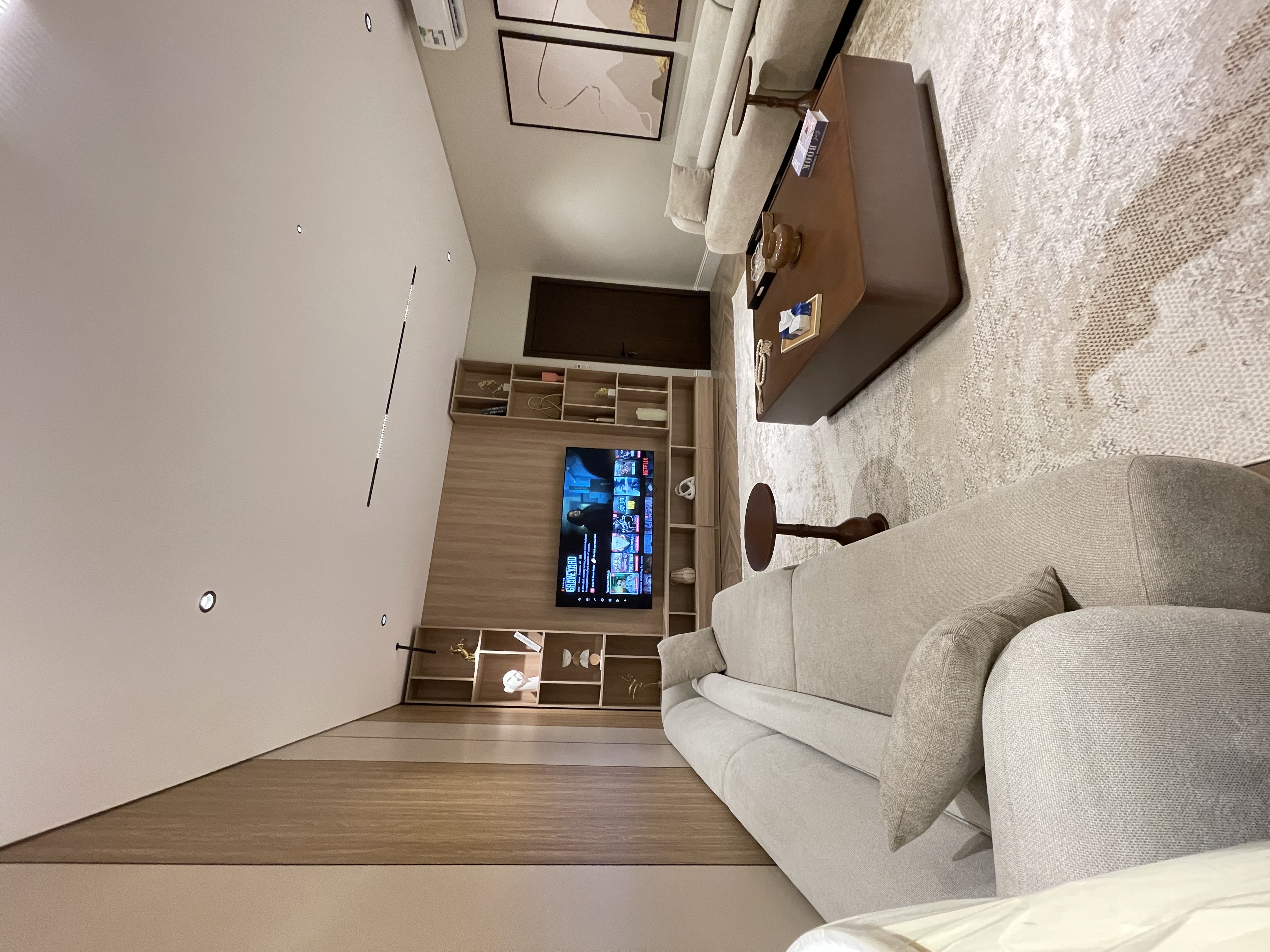 Alrawda Apartment 07 TV 75