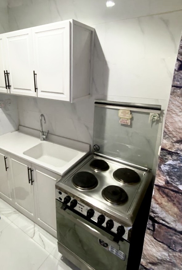 شقه مع مسبح خاص وحديقه حي المحمديه