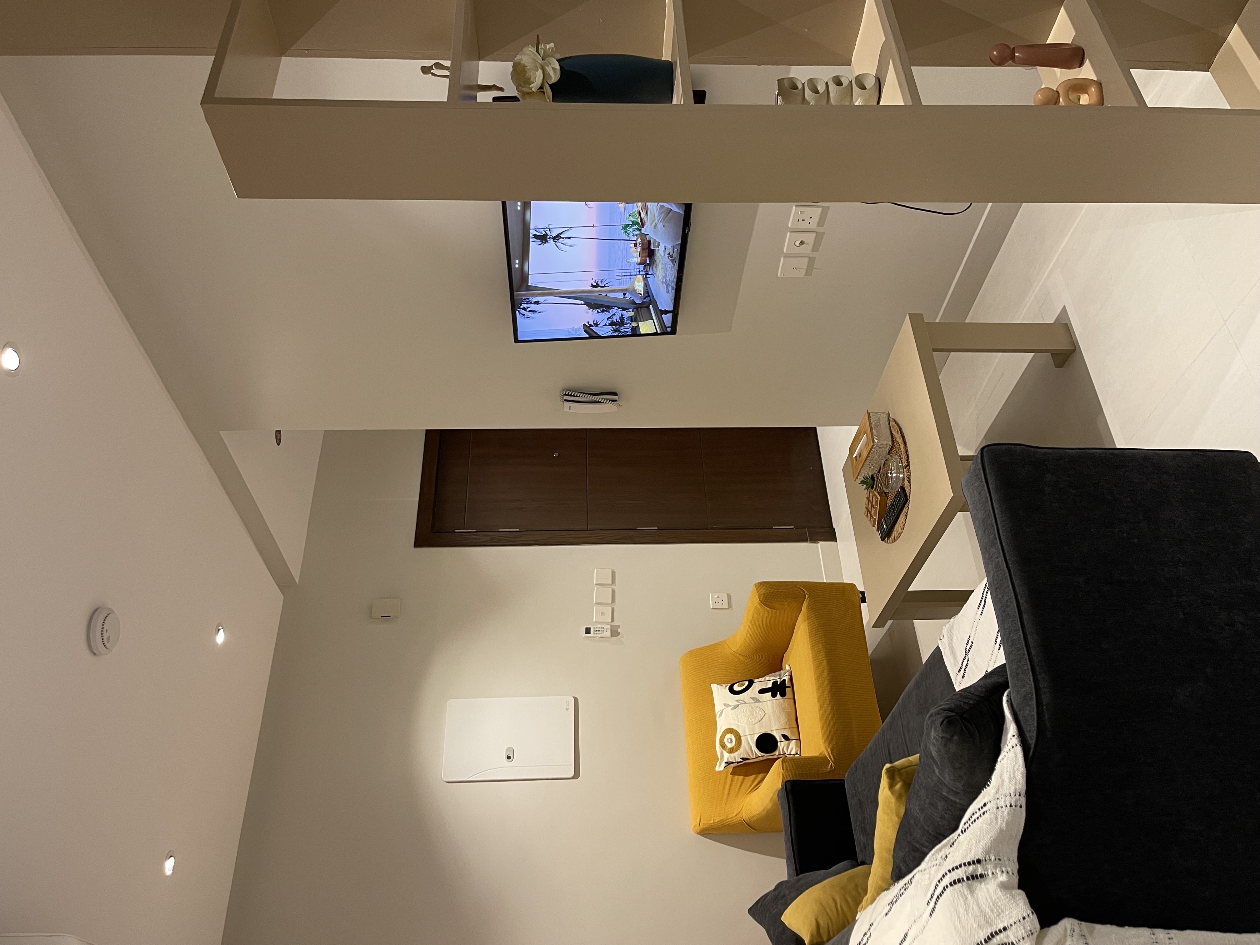 شقه من غرفه وصاله بتصميم فندقي انيق