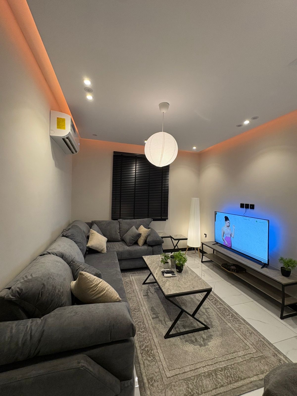 شقه جديده نضيفه بتصميم فخم وراقي