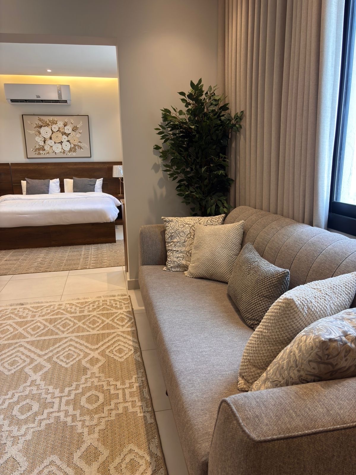 BAYAT SUITE