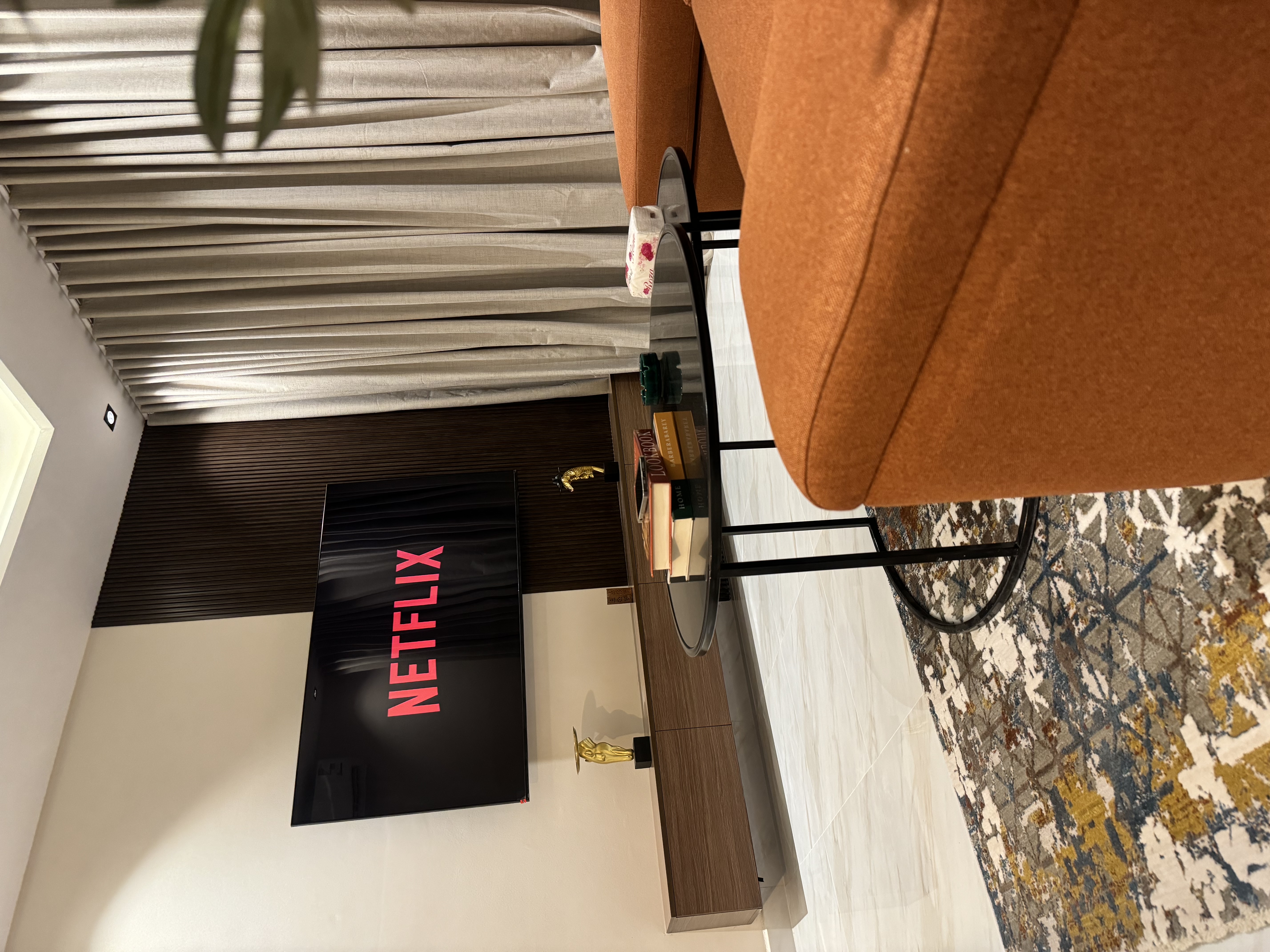 شقه مودرن غرفه وصاله ومطبخ مستقل