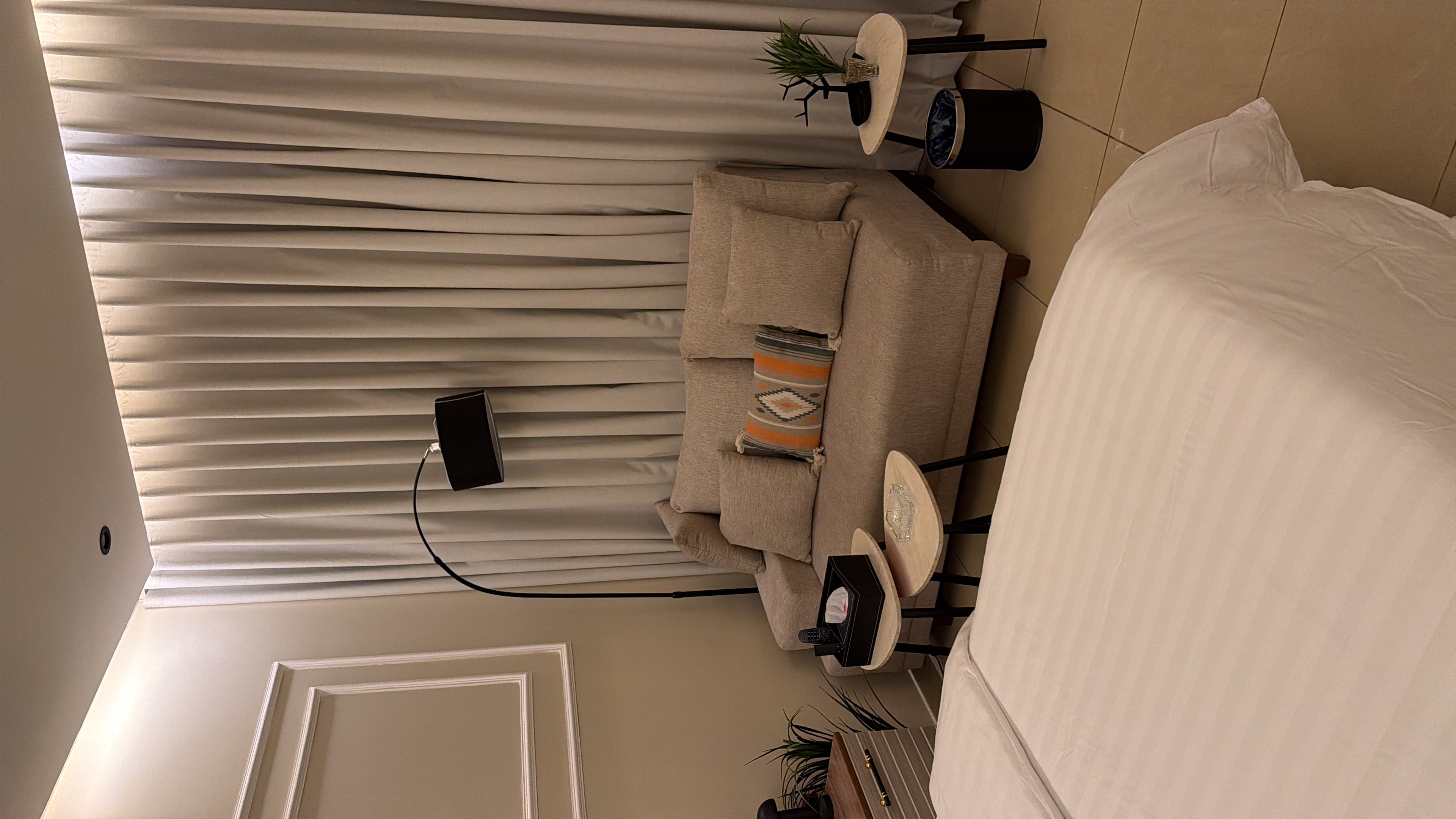 استديو الملقاء