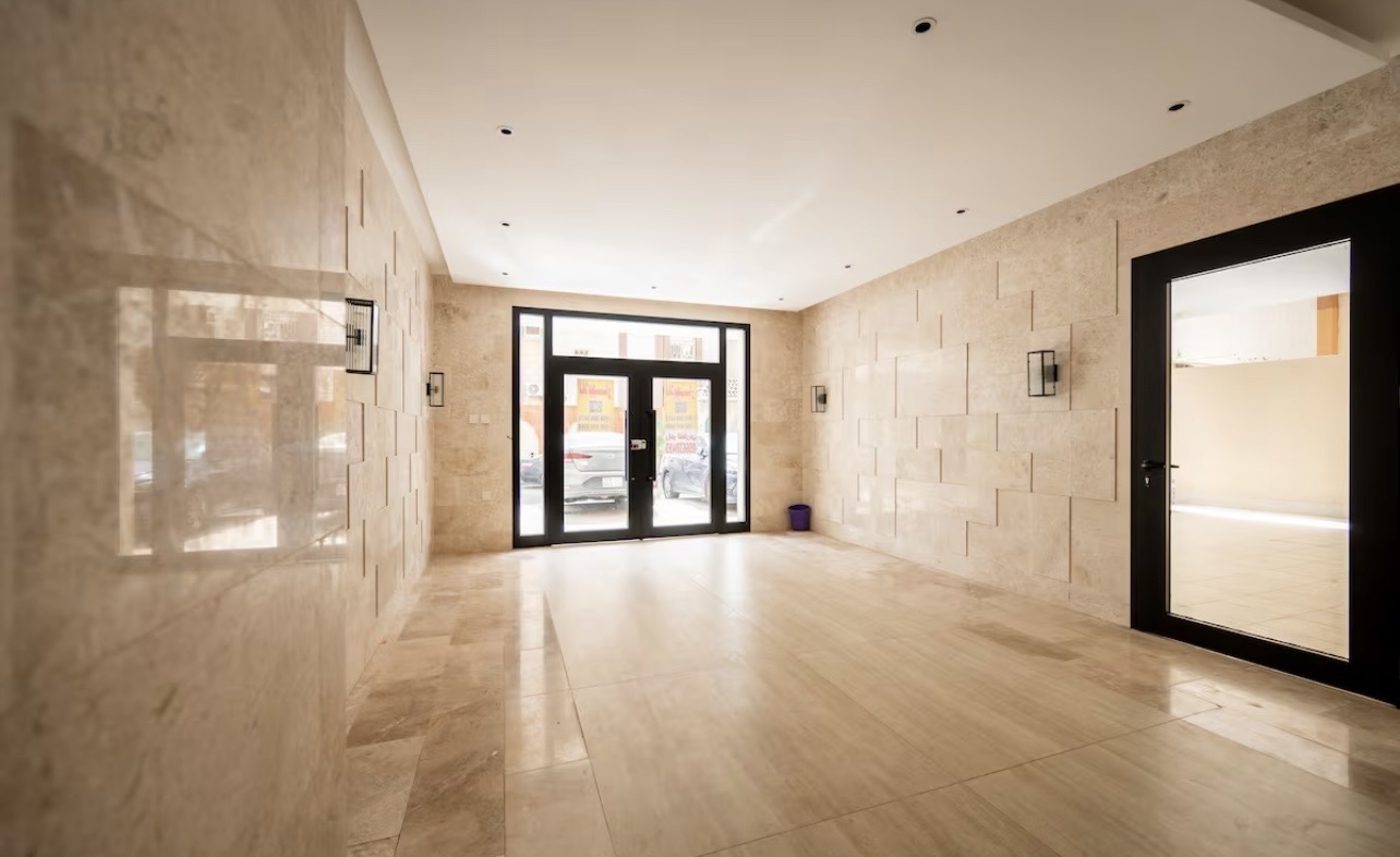 شقه من غرفه وصاله بتصميم فندقي انيق