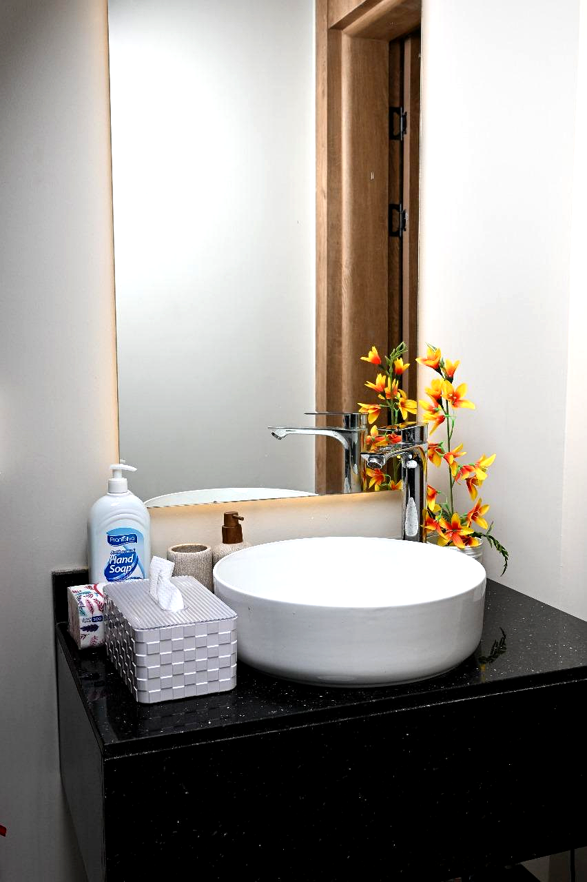 استوديو الزهراء