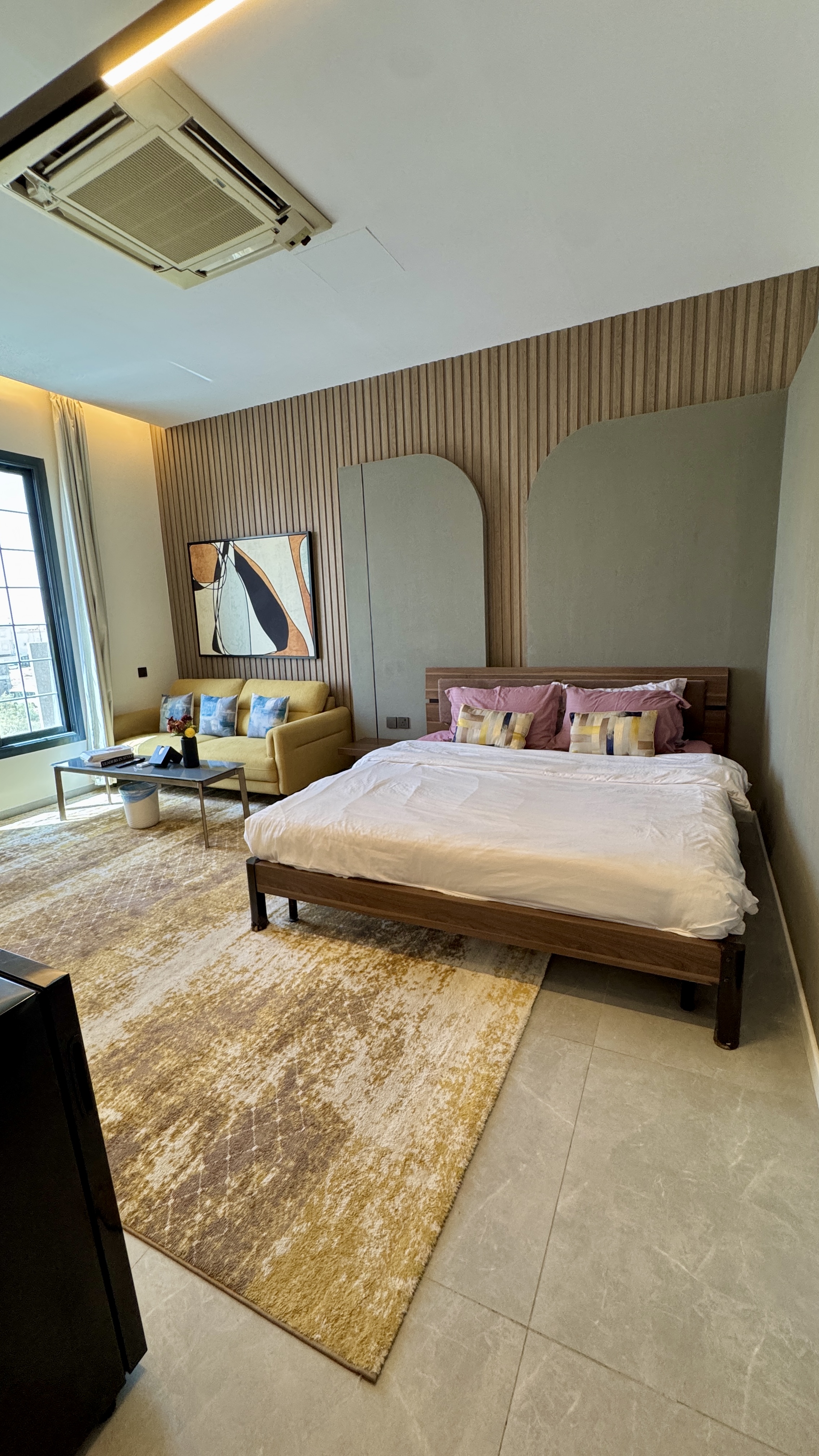 محمد هوم غرفة سيلين