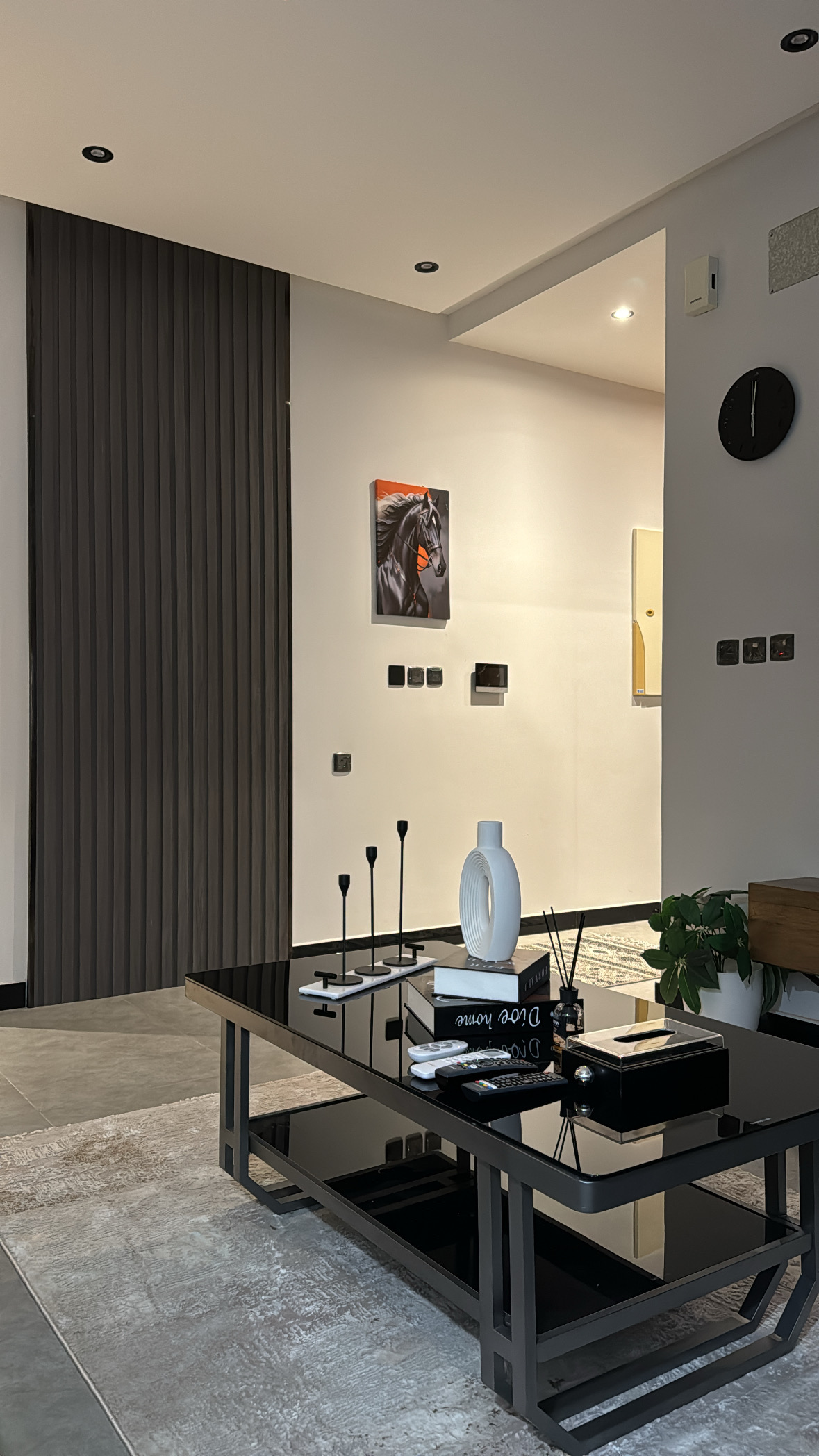 شقه بغرفتين نوم وصاله جلوس هادئه