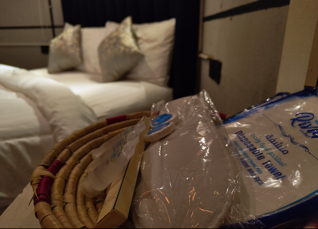 300 Practical Apartment self check-in