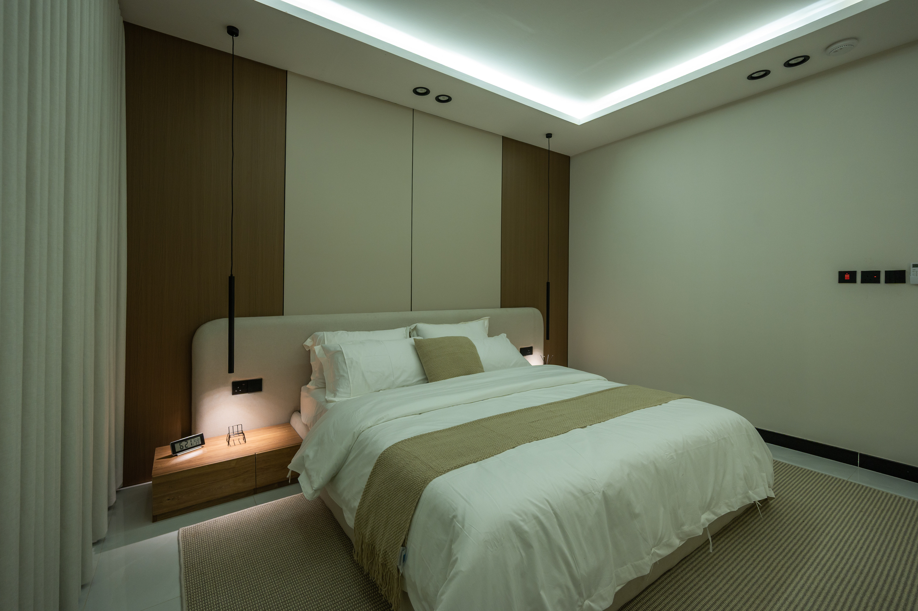 وحده في النزهه