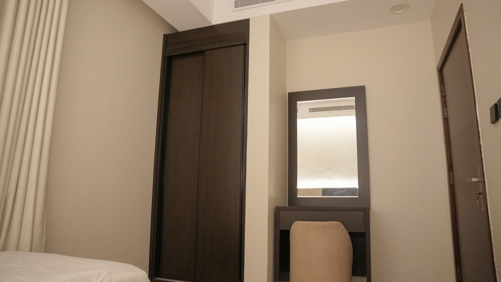 402-شقه فاخره بموقع اسطوري