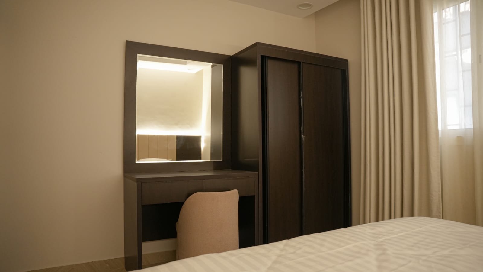 401-شقه فاخره بدخول ذاتي وموقع مميز