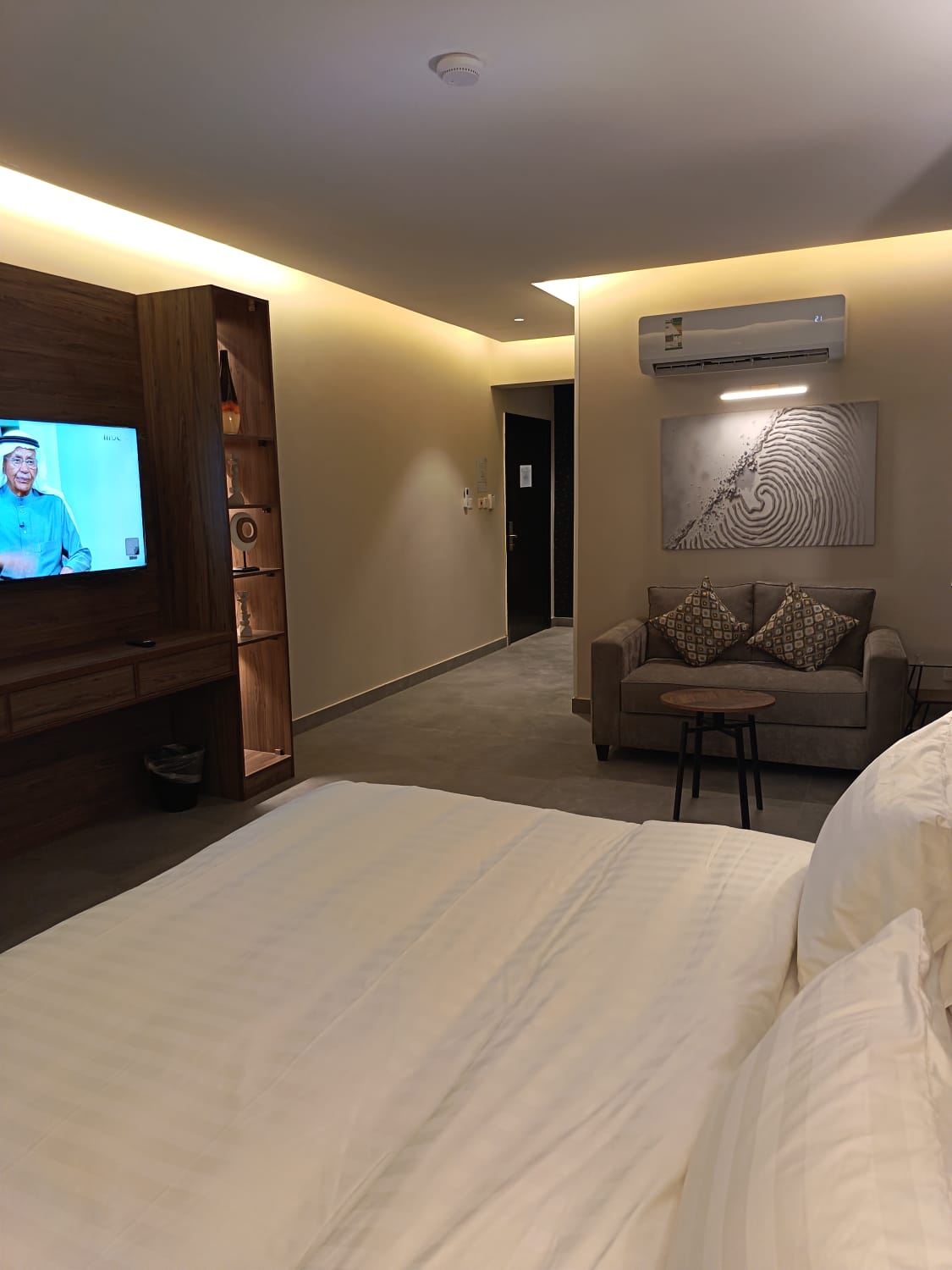 شقه مكونه من غرفه نوم -الحمدانيه