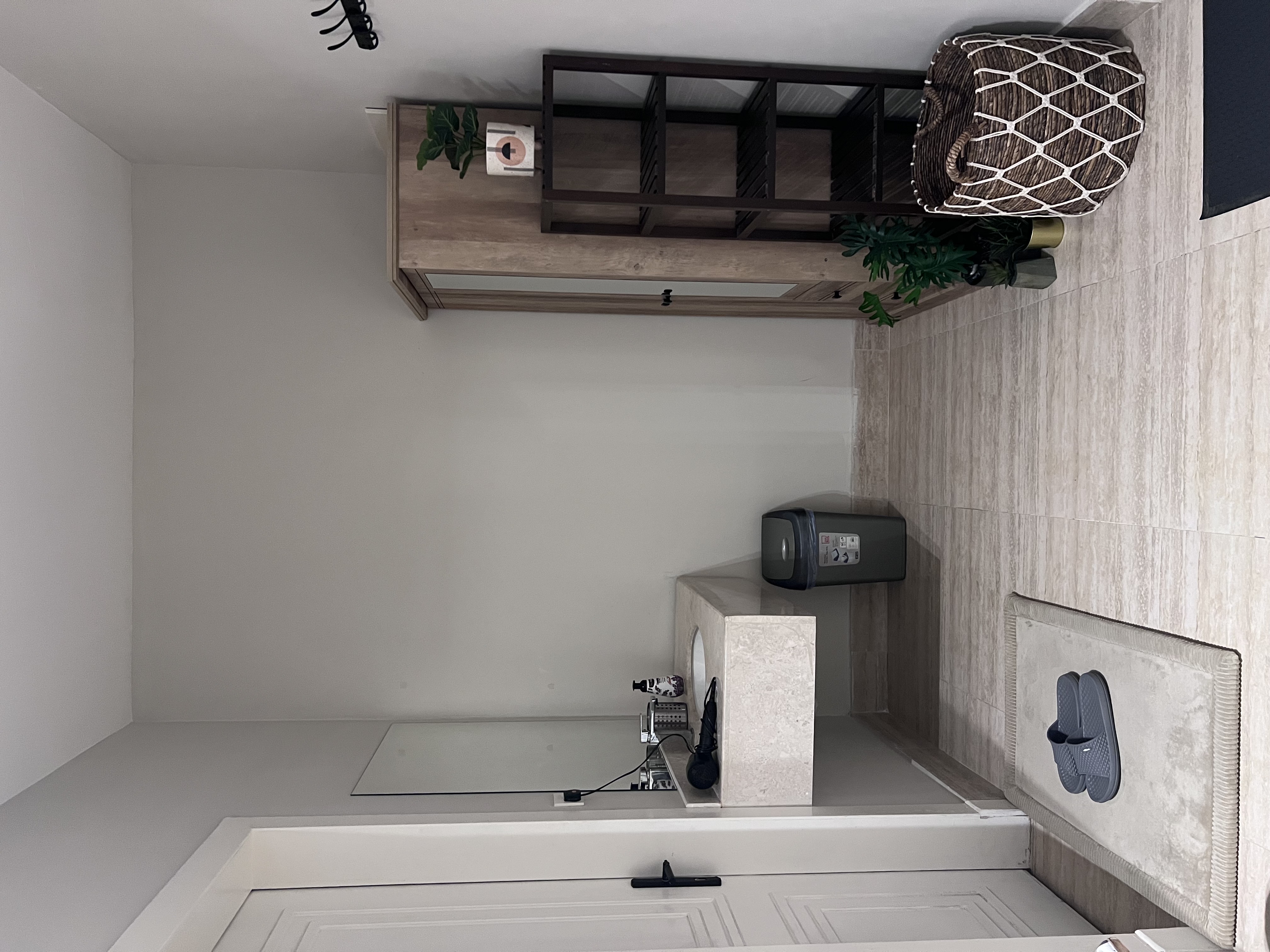 Elegent studio