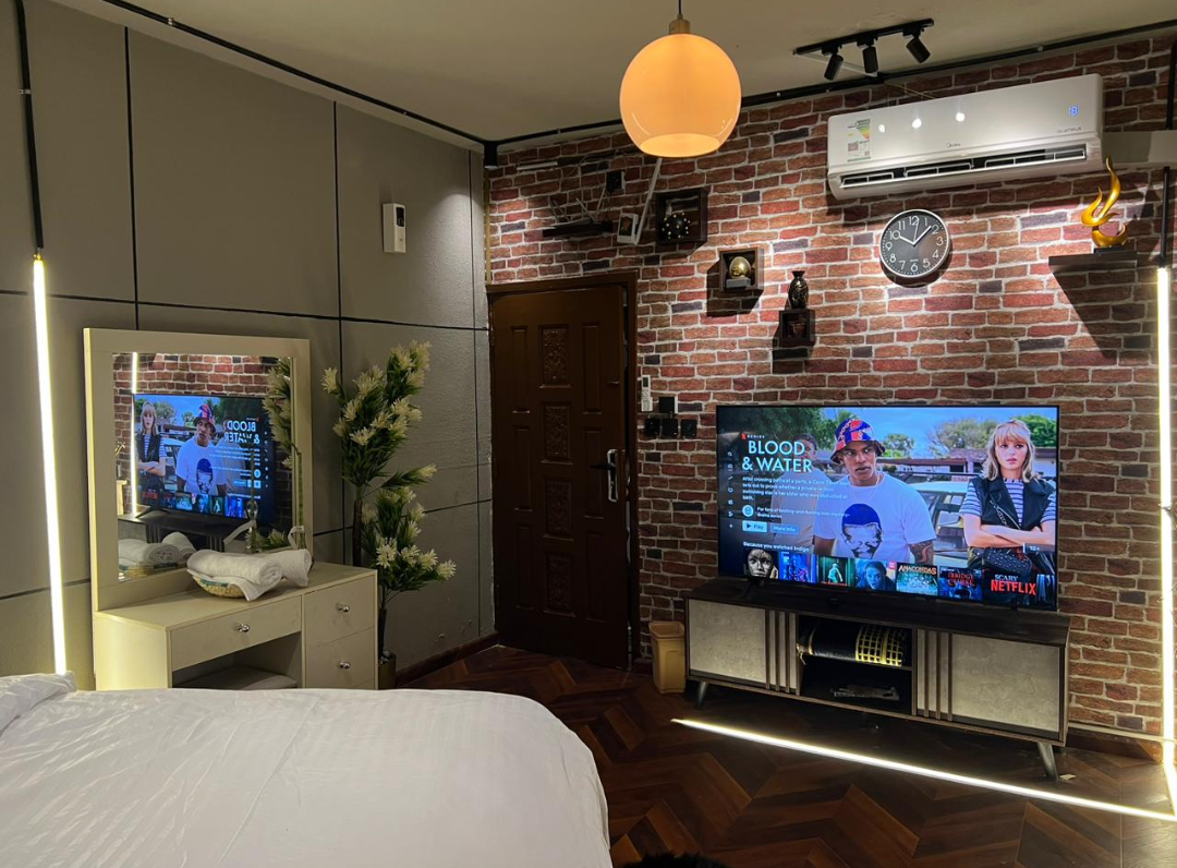 404 Practical Apartment self check-in