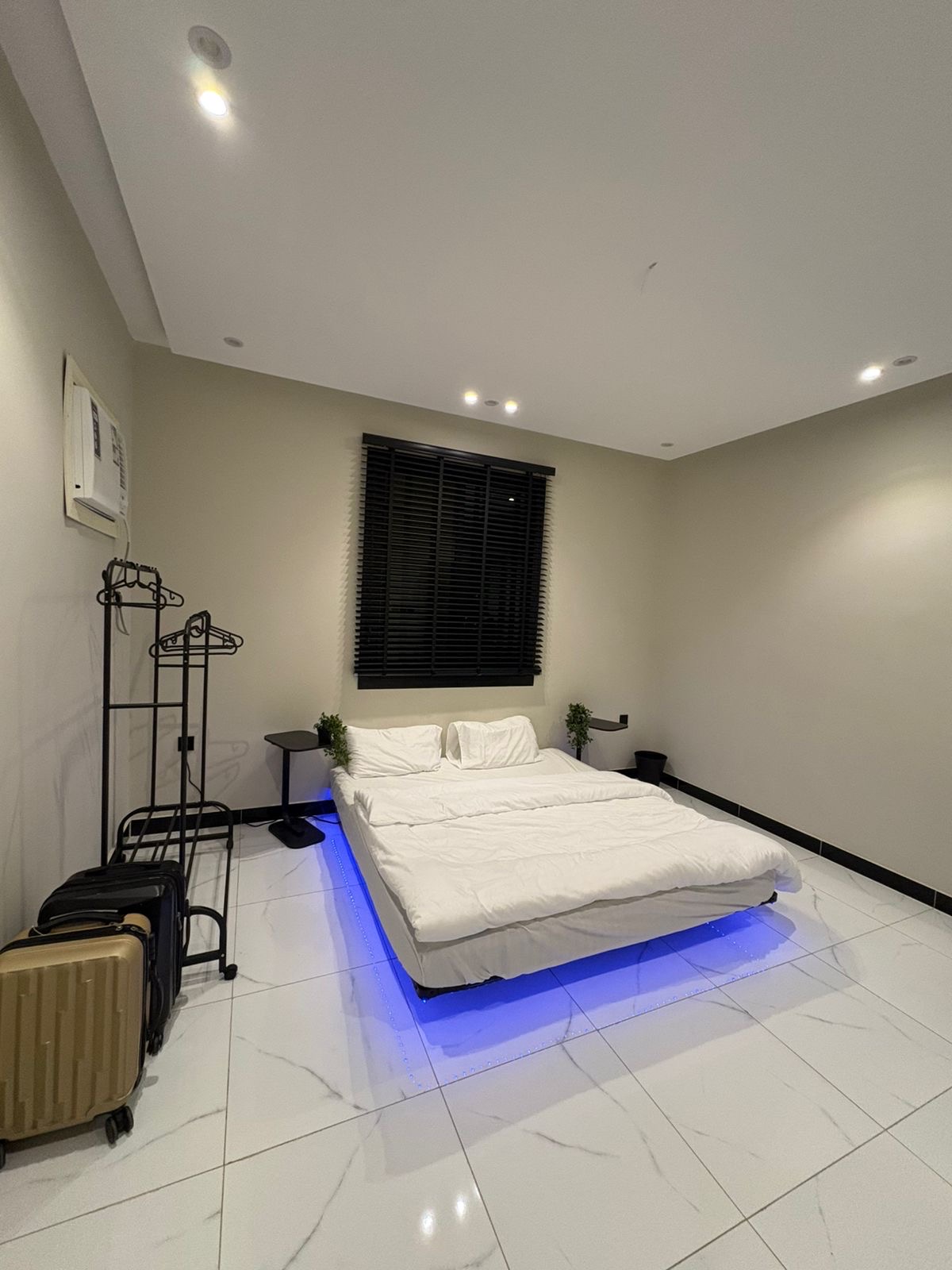 شقه جديده نضيفه بتصميم فخم وراقي