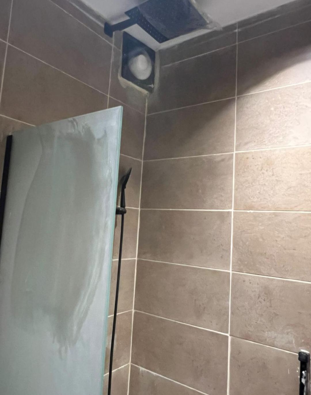 302 Practical Apartment self check-in