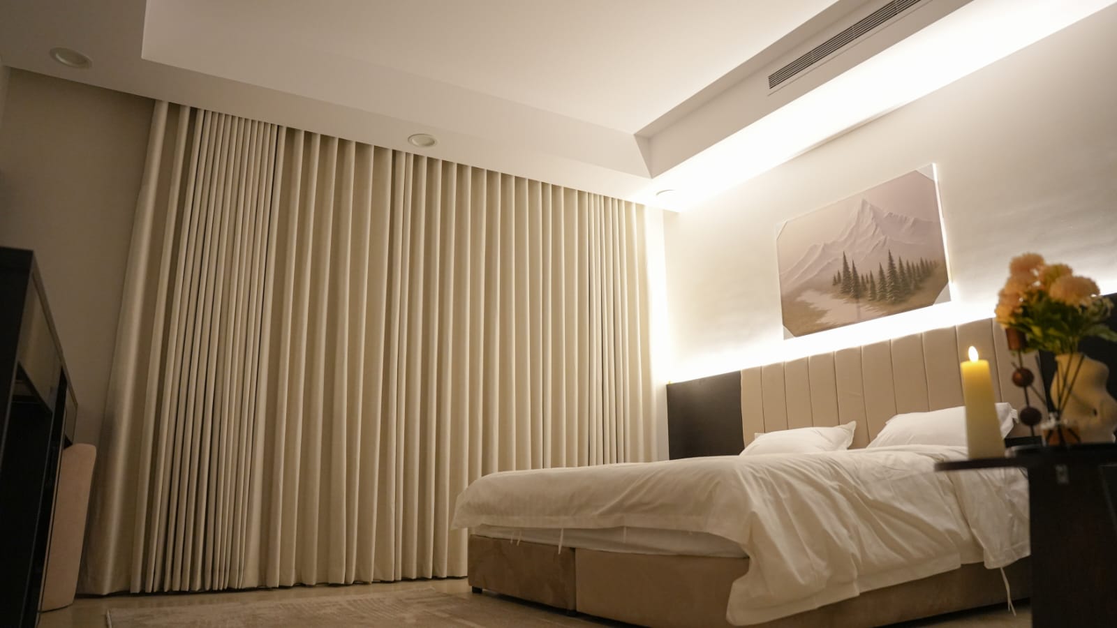 308-استديو فاخر بدخول ذاتي وموقع مميز