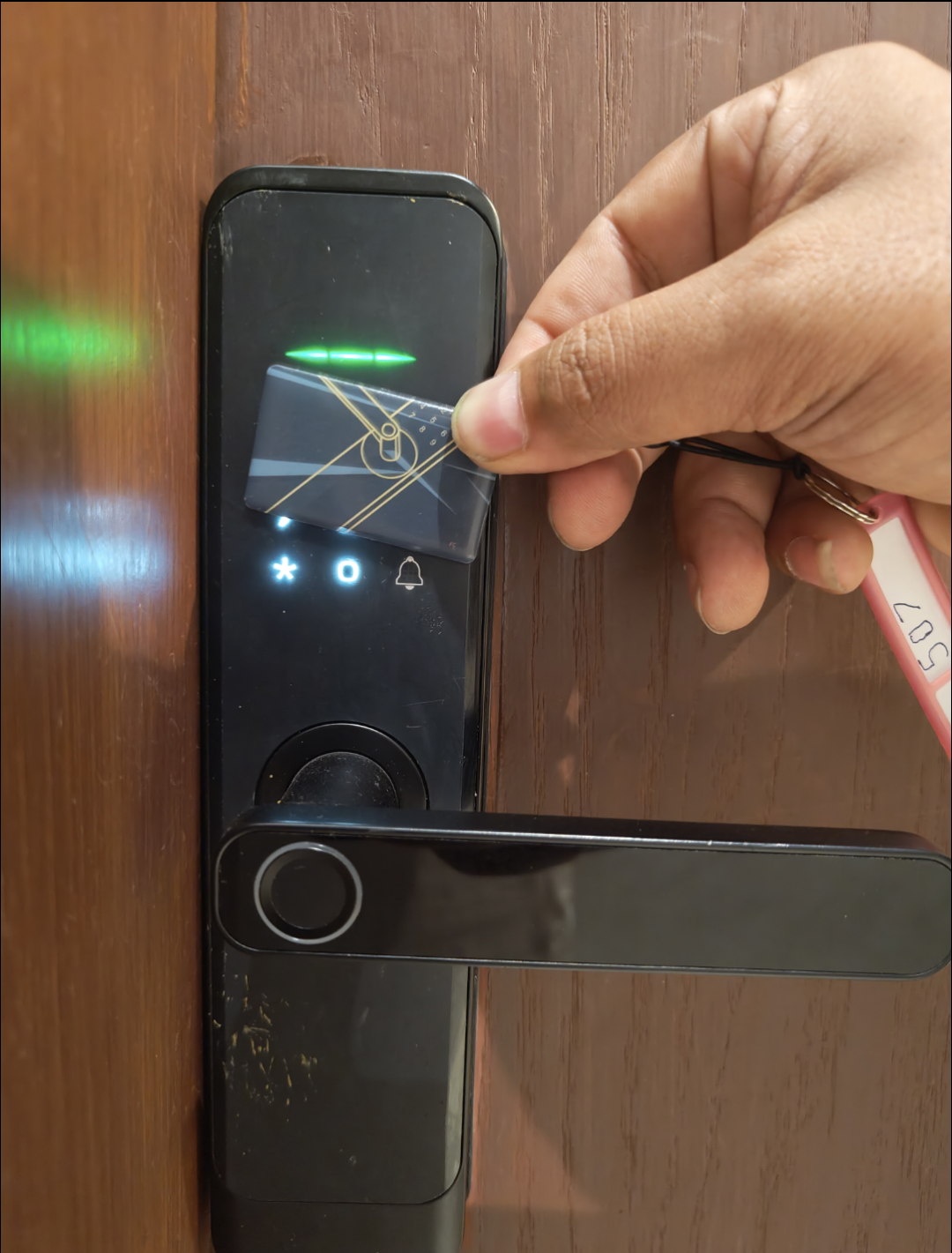 302 Practical Apartment self check-in