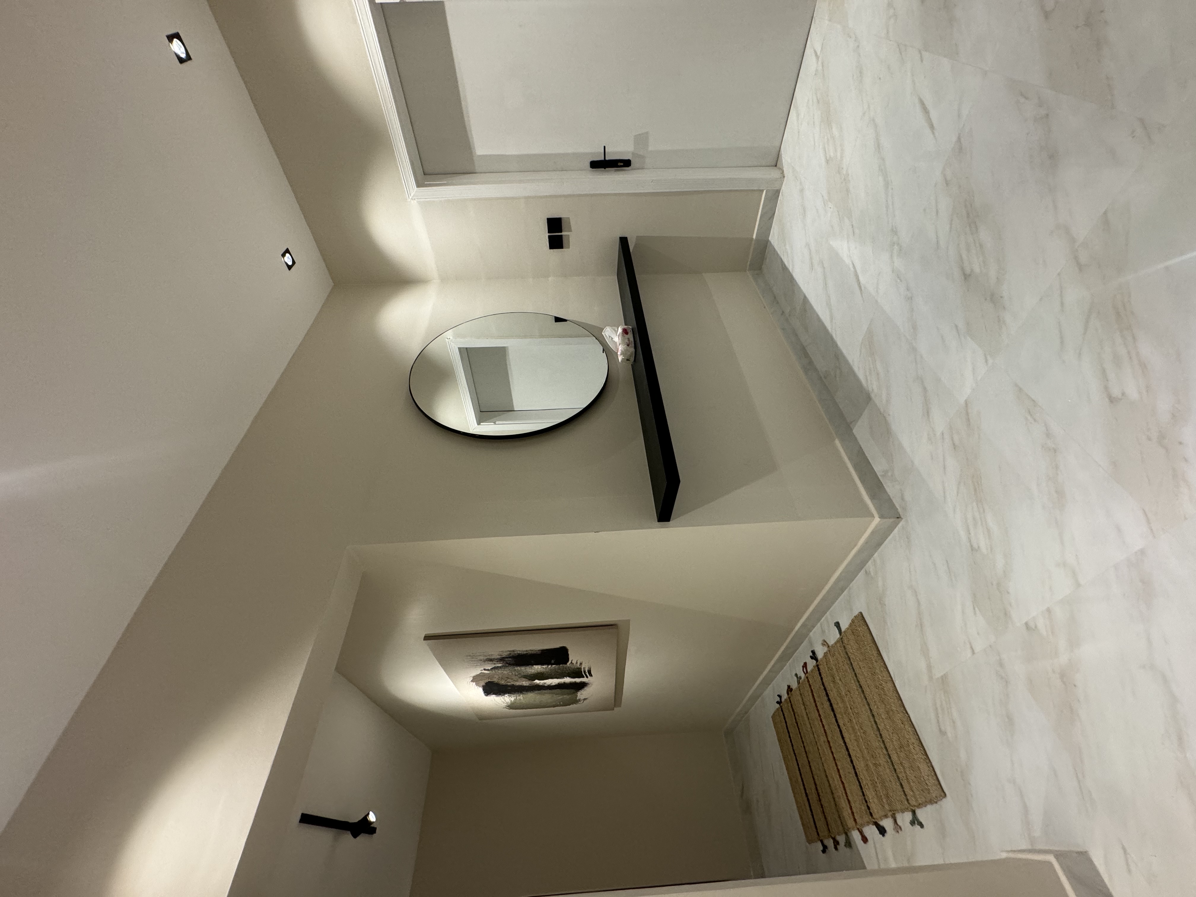 شقه مودرن غرفه وصاله ومطبخ مستقل