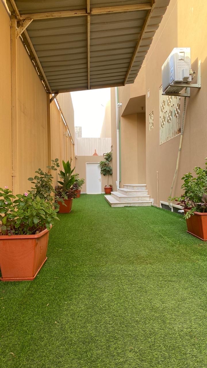 شقه مع مسبح خاص وحديقه حي المحمديه