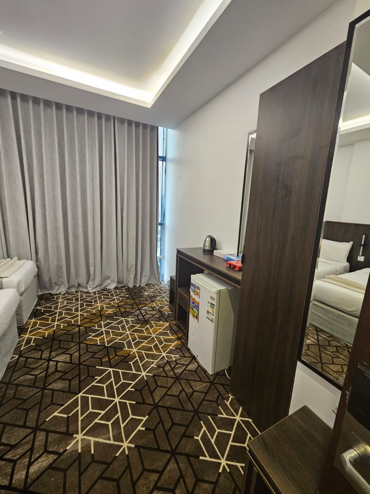 وحده فاخره بجوار الحرم رقم 103